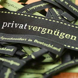 privatvergnuegen-label